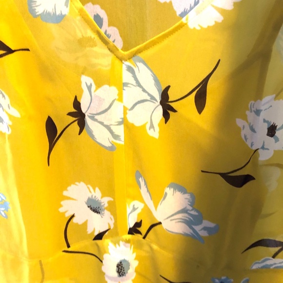 Cabi Dazzle Top Tank Size Small NWT - Picture 3 of 5